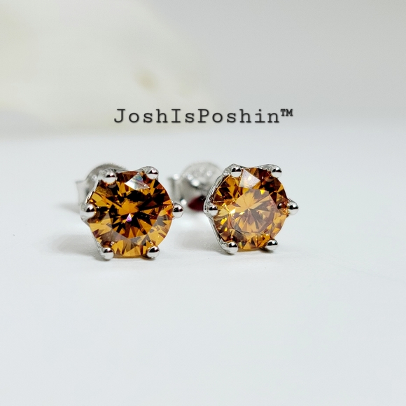 2CT. T.W. Orange Moissanite round cut stud earrings in sterling silver - Picture 11 of 13